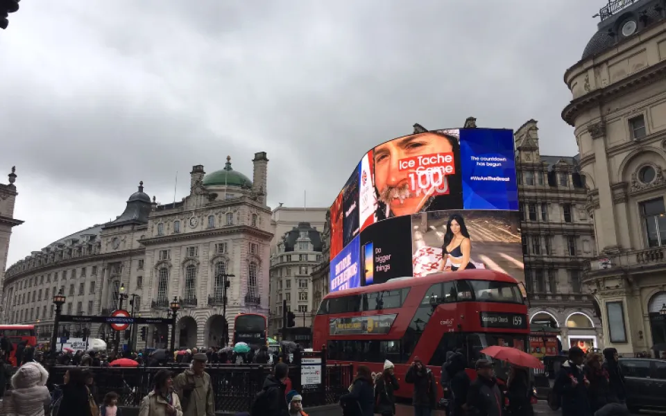 Raffaello tijdens zijn stage in Londen